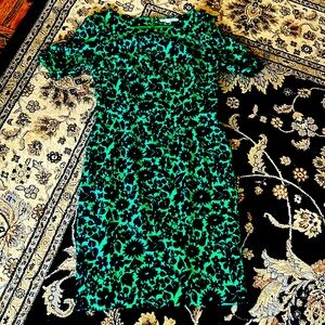 Boden 10 bright green dress with floral navy pattern